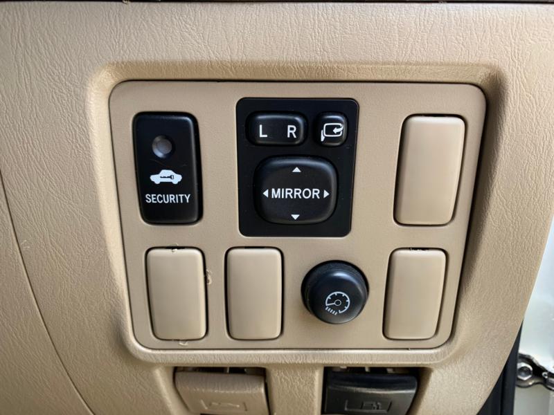 VIGO CHAMP 4X4 4DR 3.0 PRERUNNER G ,M/T